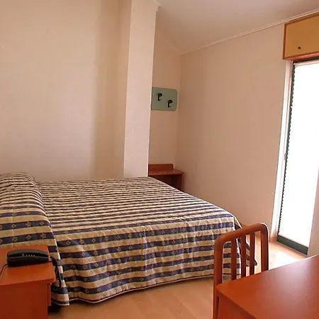 Hotel La Pergola 3*