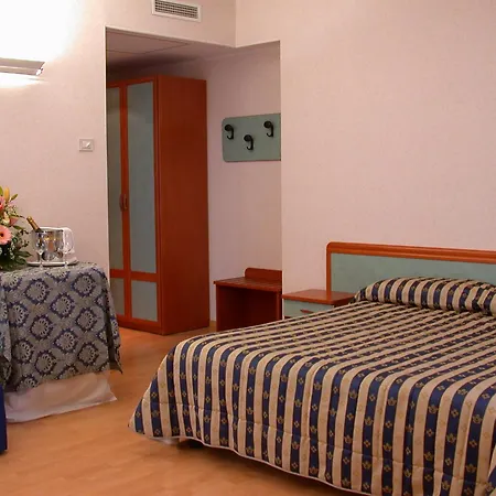 Hotel La Pergola 3*